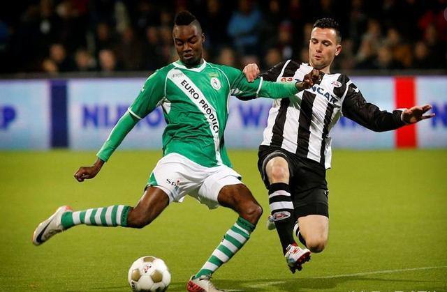 她在康复期 她在康复期