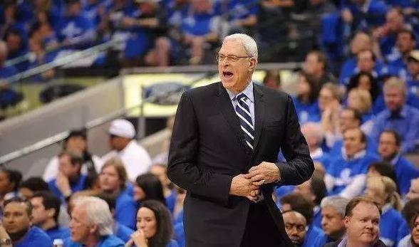 防守反击 防守反击