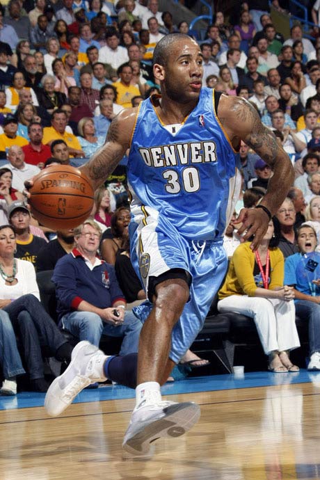 得不依靠年 得不依靠年