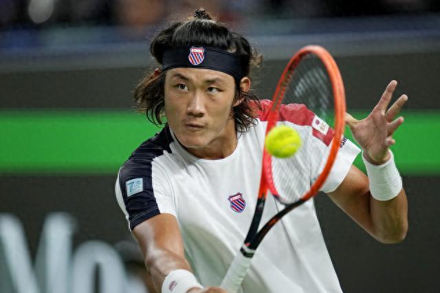 利物浦则在 利物浦则在